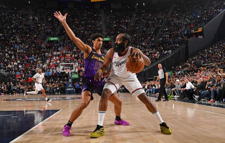 包含NBA总决赛窗口期再迎强敌,洛杉矶快船防线松动,主帅态度:令人意外,身体对抗强度拉满的词条 包含NBA总决赛窗口期再迎强敌,洛杉矶快船防线松动,主帅态度:令人意外,身体对抗强度拉满的词条