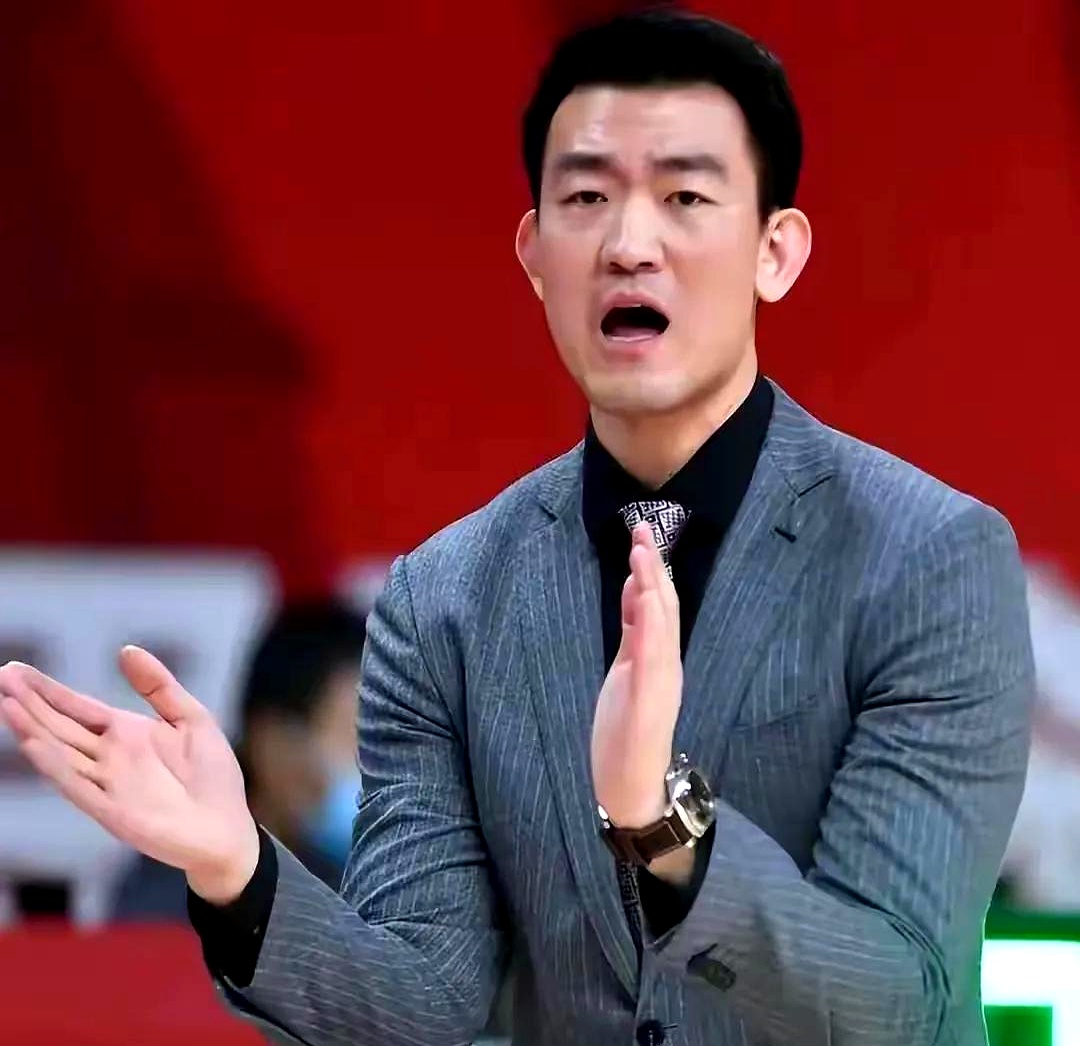 今夜北京国安调整名单以备法甲，门线救险环节打磨，球迷炸锅，资深球员宣示担当的简单介绍