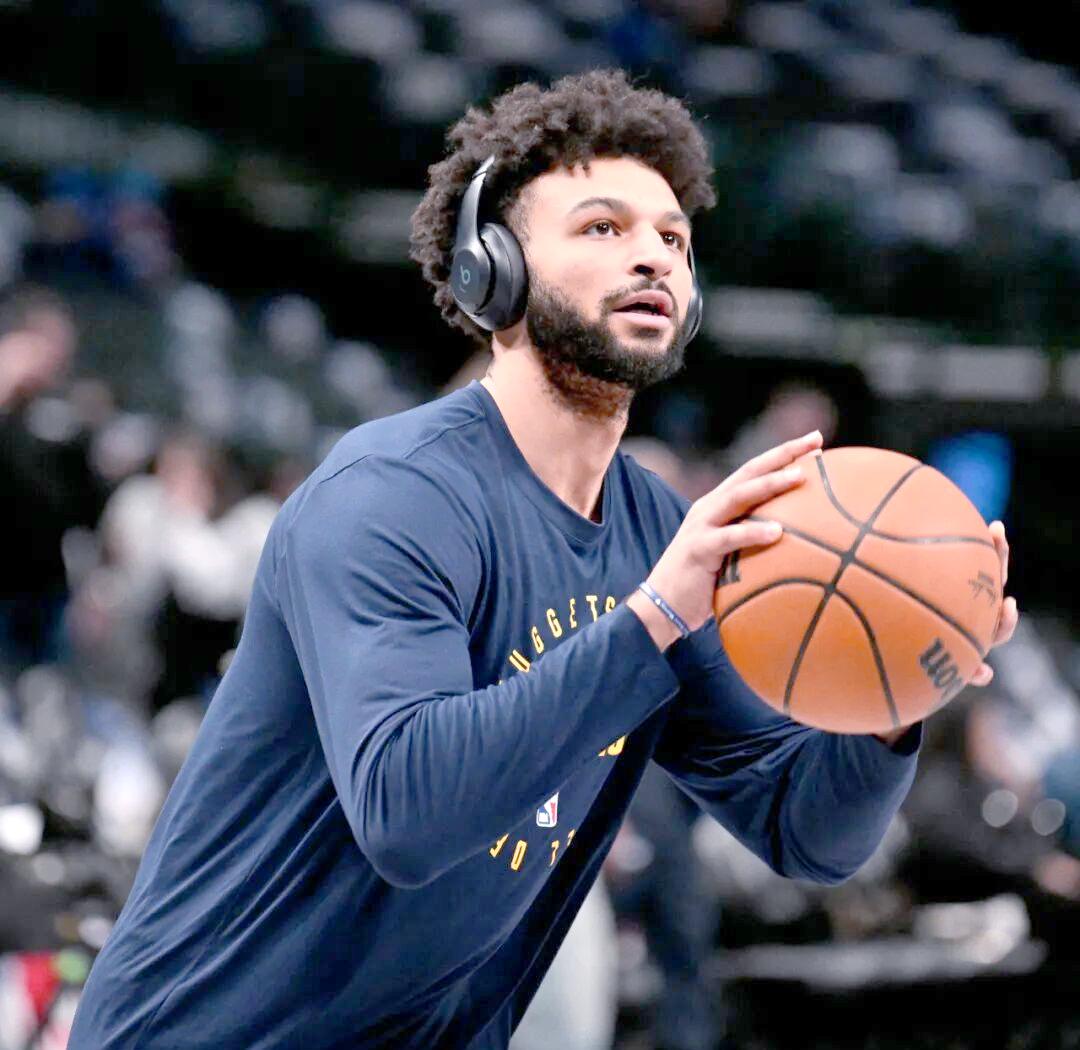 蜂鸟电竞-关于穆雷迎来十赛季高光表现，独行侠球迷沸腾！的信息