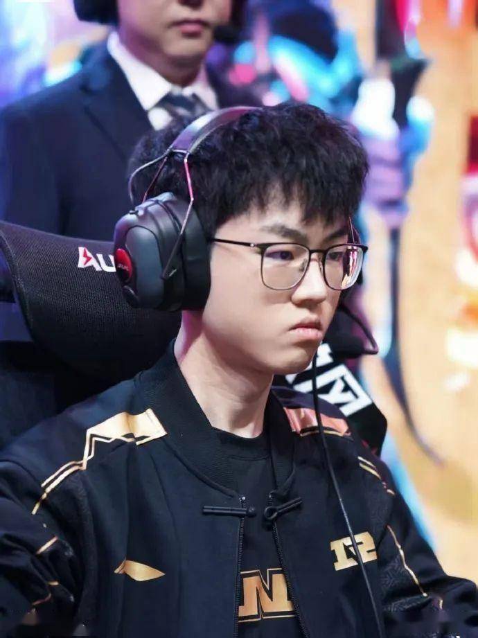 Doinb新星逆转表现惊艳,RNG未来可期!的简单介绍 Doinb新星逆转表现惊艳,RNG未来可期!的简单介绍