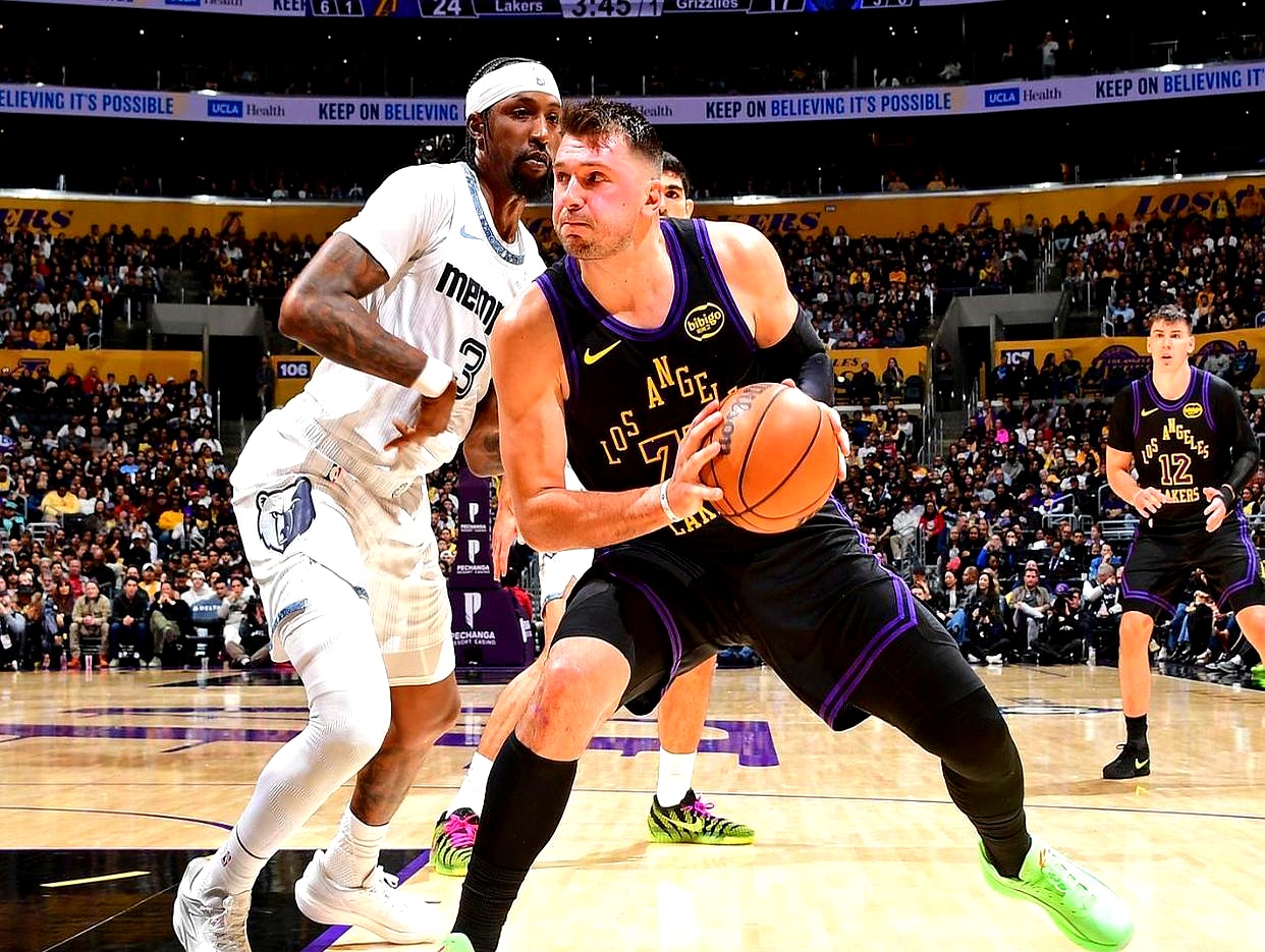 蜂鸟电竞-包含东契奇新星赛事规则更新表现惊艳，热火未来可期！的词条